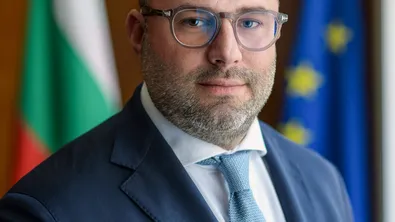 Туризмът ще усети най-силно ефекта от въвеждането на еврото, заяви зам.-финансовият министър Методиев
