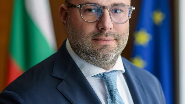 Туризмът ще усети най-силно ефекта от въвеждането на еврото, заяви зам.-финансовият министър Методиев