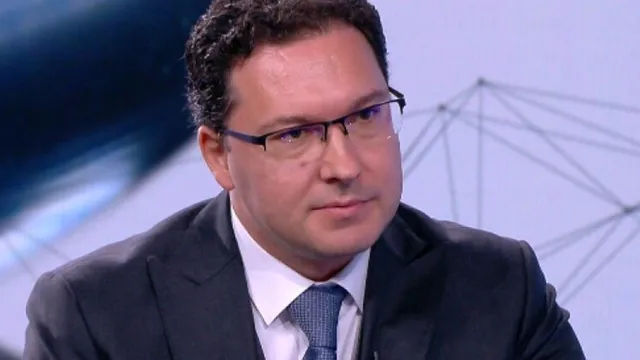 Даниел Митов: Над 1000 са пожарите тази седмица, установени са над 330 палежа, които са умишлени