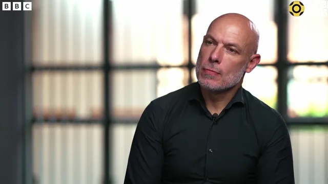 VAR да „вдига“ и жълти картони обмислят във Висшата лига