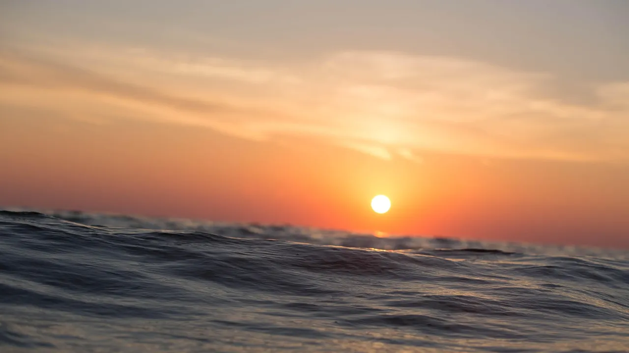 Четвъртък ще бъде слънчев и горещ