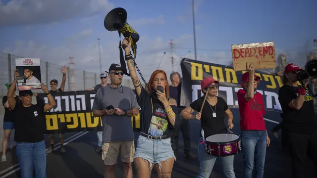 Протестиращи блокираха Тел Авив