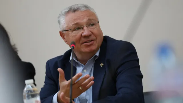 Велизар Шаламанов: Нашата армия е много изостанала в превъоръжаването