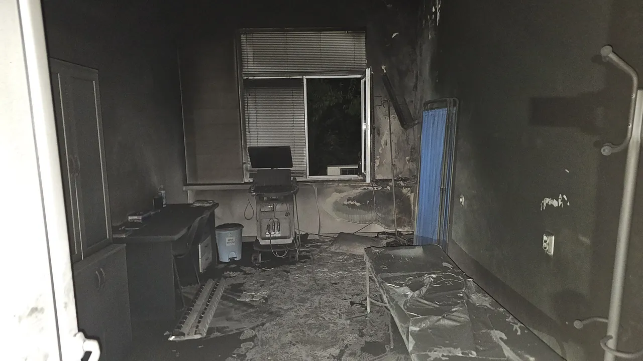 Пожар в болницата в Хасково, евакуираха пациенти
