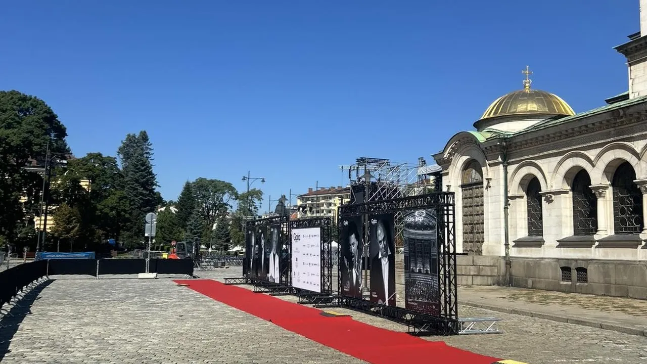 Червеният килим е постлан – София посреща светилата на световната опера!
