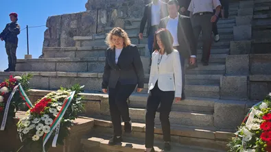Киселова за намерението за вот на недоверие: Към момента управлението е стабилно