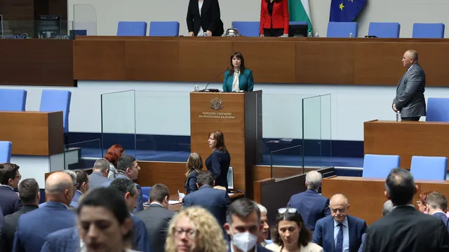 Какво тревожи българина? „Топлофикация“, безводието и еврото