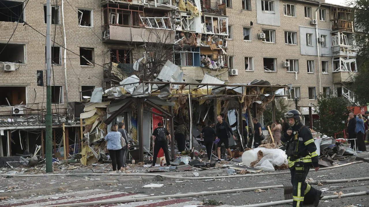 Руски дронове удариха украински град, в който живее и българско население