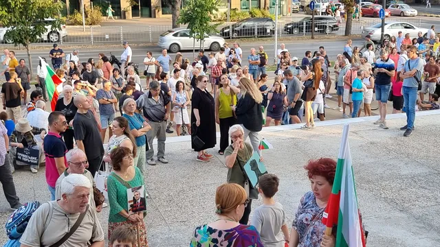 Стотици на протест във Варна в защита на Благомир Коцев