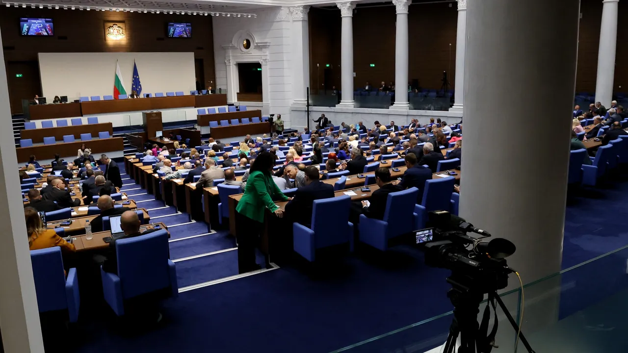 Парламентът ще избере заместник на омбудсмана