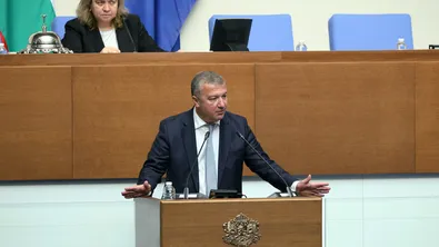 От БСП защитиха Митов, нямало нужда от оставка