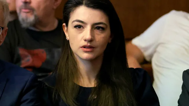 Лена Бориславова пред ТАРАЛЕЖ: Българите не желаят да живеят в режим като този на Ердоган