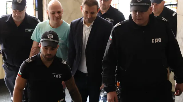 Гледат мярката за неотклонение на бившия зам.-кмет на София Никола Барбутов и на бизнесмена Петър Рафаилов