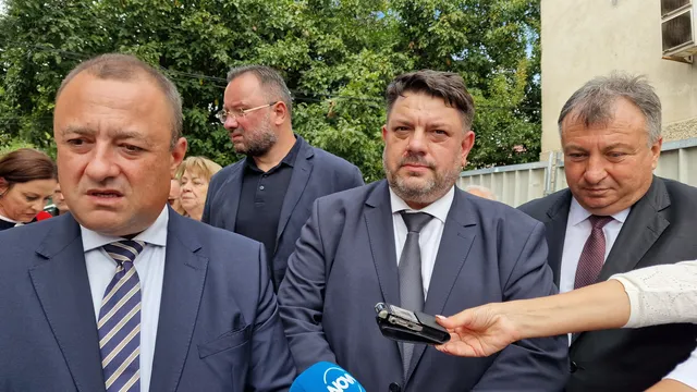 Зафиров: Вотът на недоверие не предлага никаква реална алтернатива