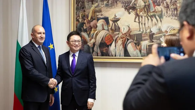 Радев: Китай е много важен партньор на България