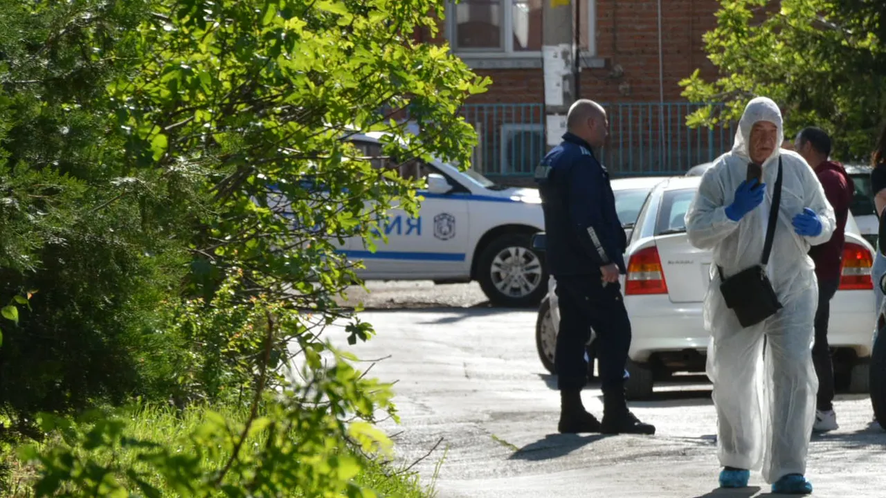 Тяло изплува от Гребния канал в Пловдив