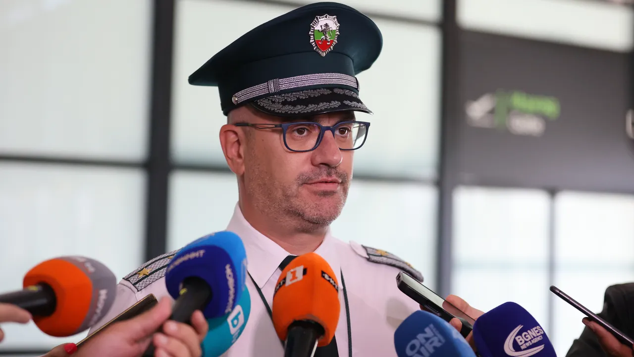 Издирваният от Ливан, задържан на летището в София, не е оказал съпротива
