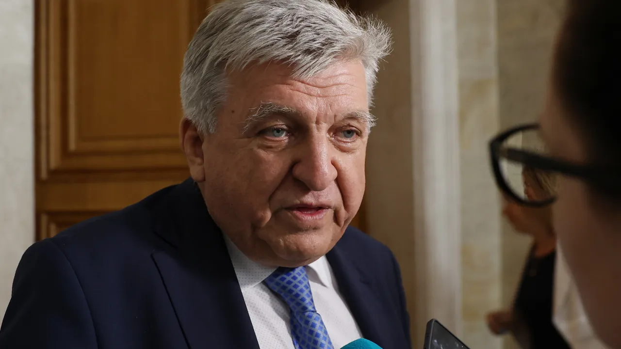 Министър Манол Генов: Просто няма вода!