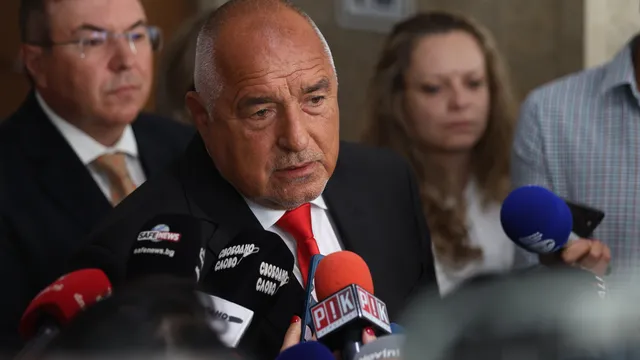 Борисов: Радев не се държи като президент, а като партиен лидер