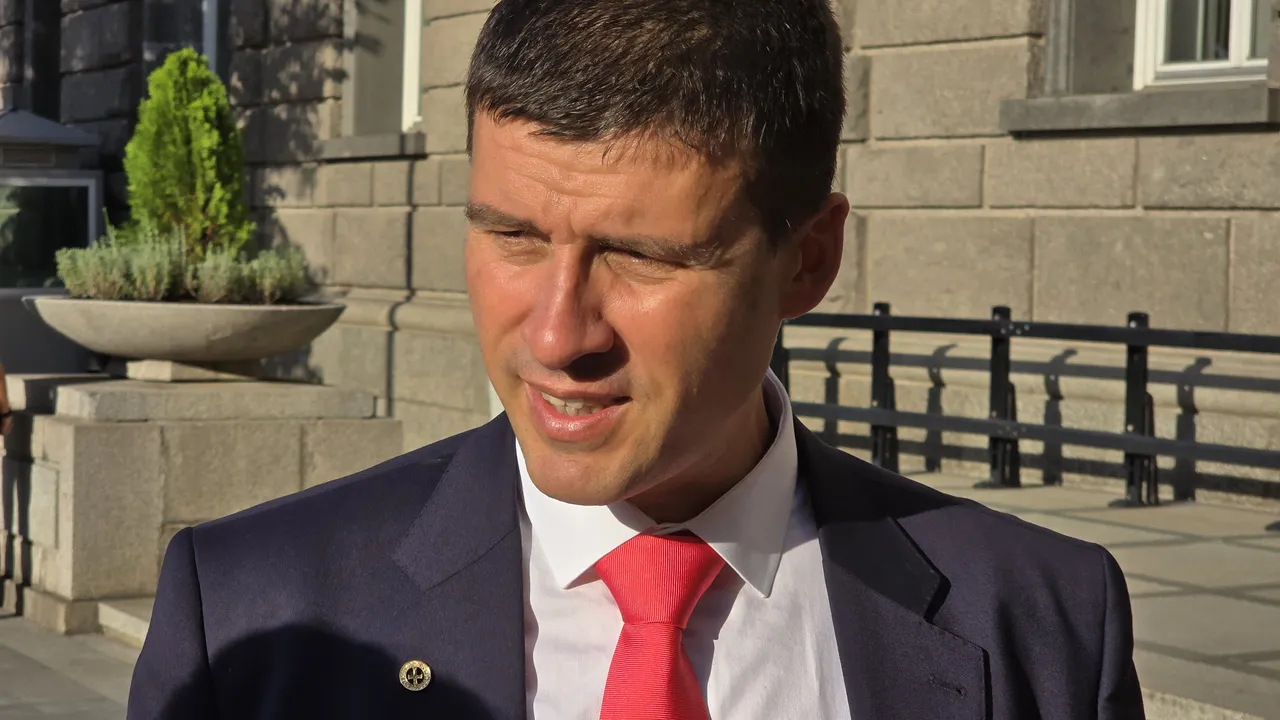 Ивелин Михайлов: Подкрепяме напълно вота на недоверие