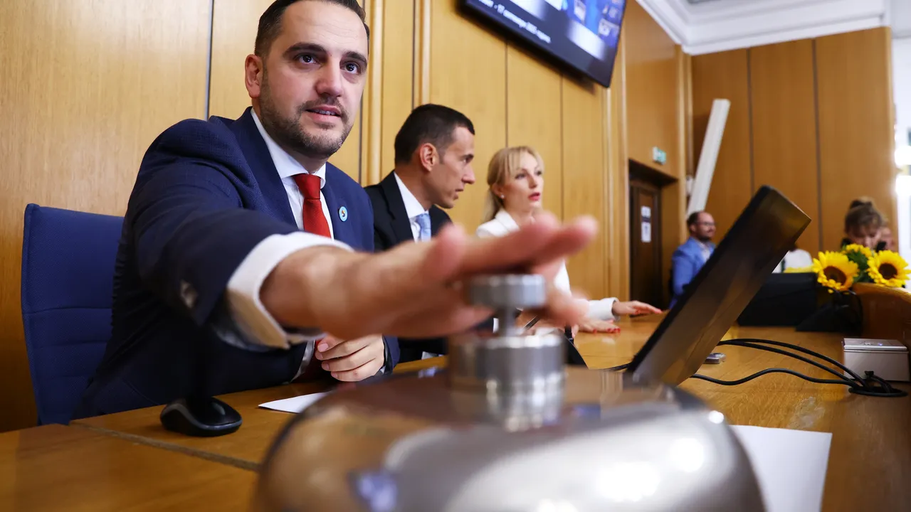 Стефан Мавродиев и Виктор Лилов стават почетни граждани на София