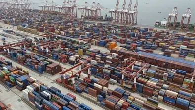 Китайският контрол над редкоземните метали заплашва бизнеса в ЕС