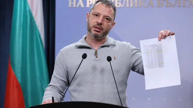 Делян Добрев: Това е първият вот на недоверие, на който председателят на НС не взе отношение