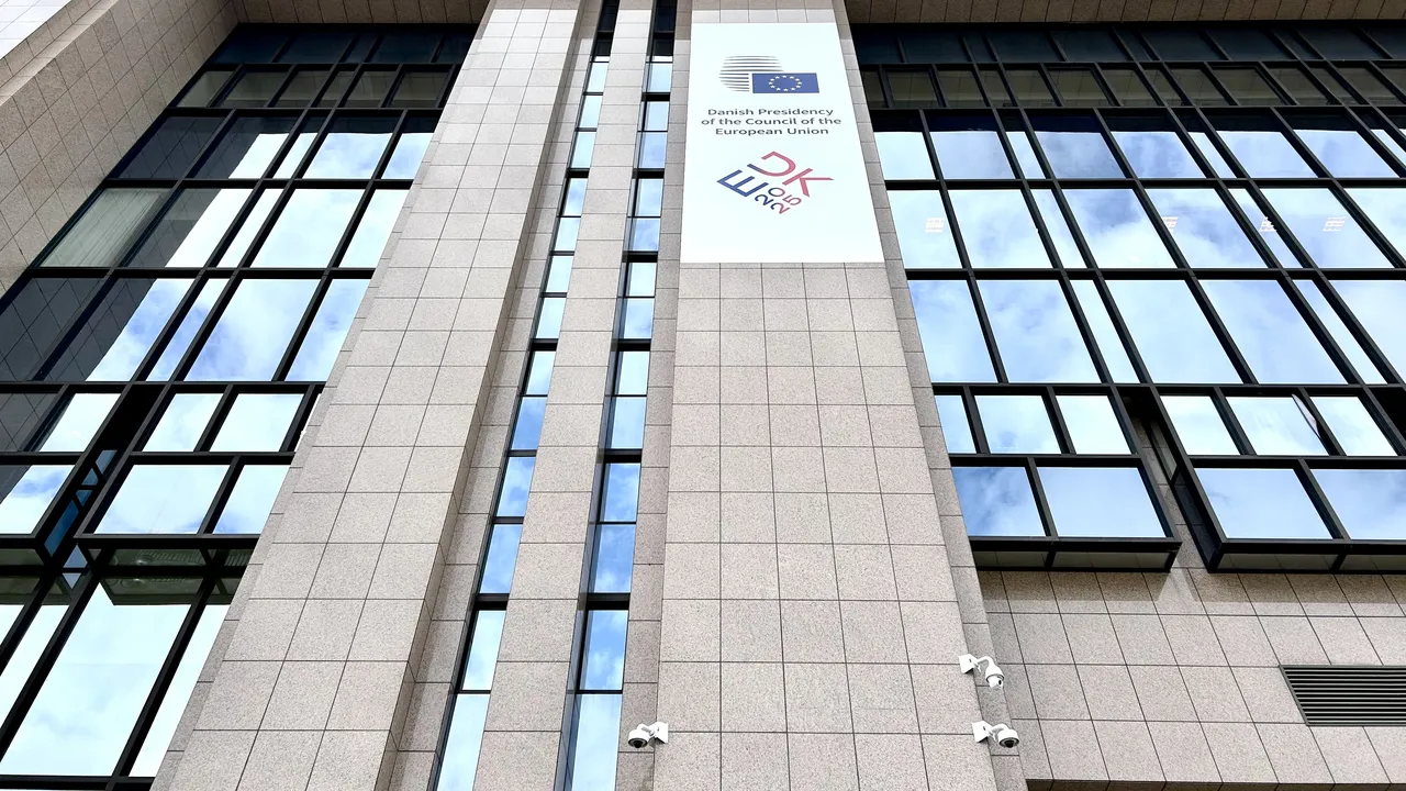 ЕС започва преговори с Канада и Великобритания за отбрана