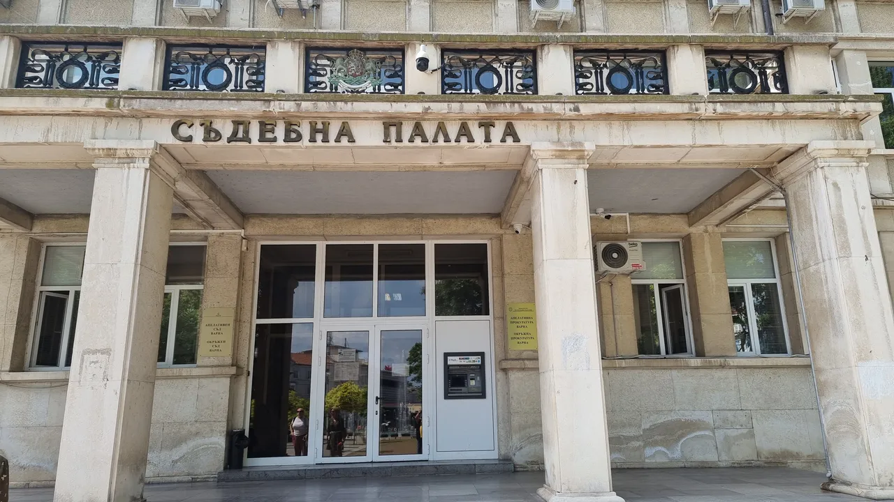 Прокуратурата във Варна разследва убийството на жена, открита до блок