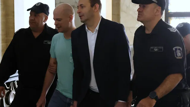 Никола Барбутов: Повече от 2 месеца сме в ареста, молим да измените мерките