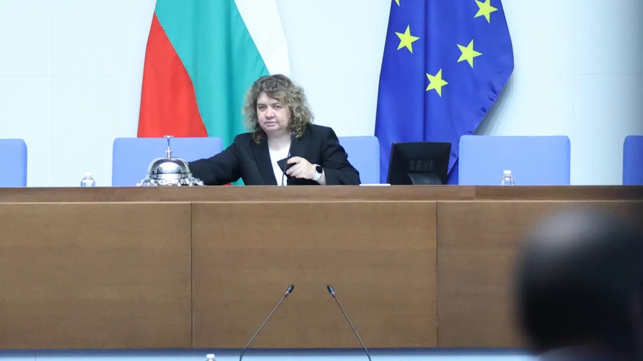 От "Величие" поискаха оставката на председателя на Народното събрание