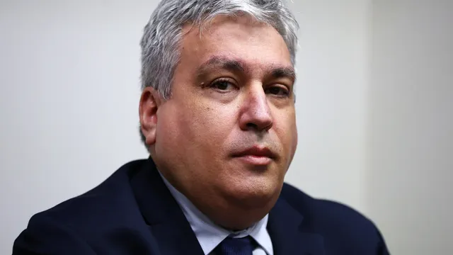 Народното събрание ще избира нов председател на НСИ