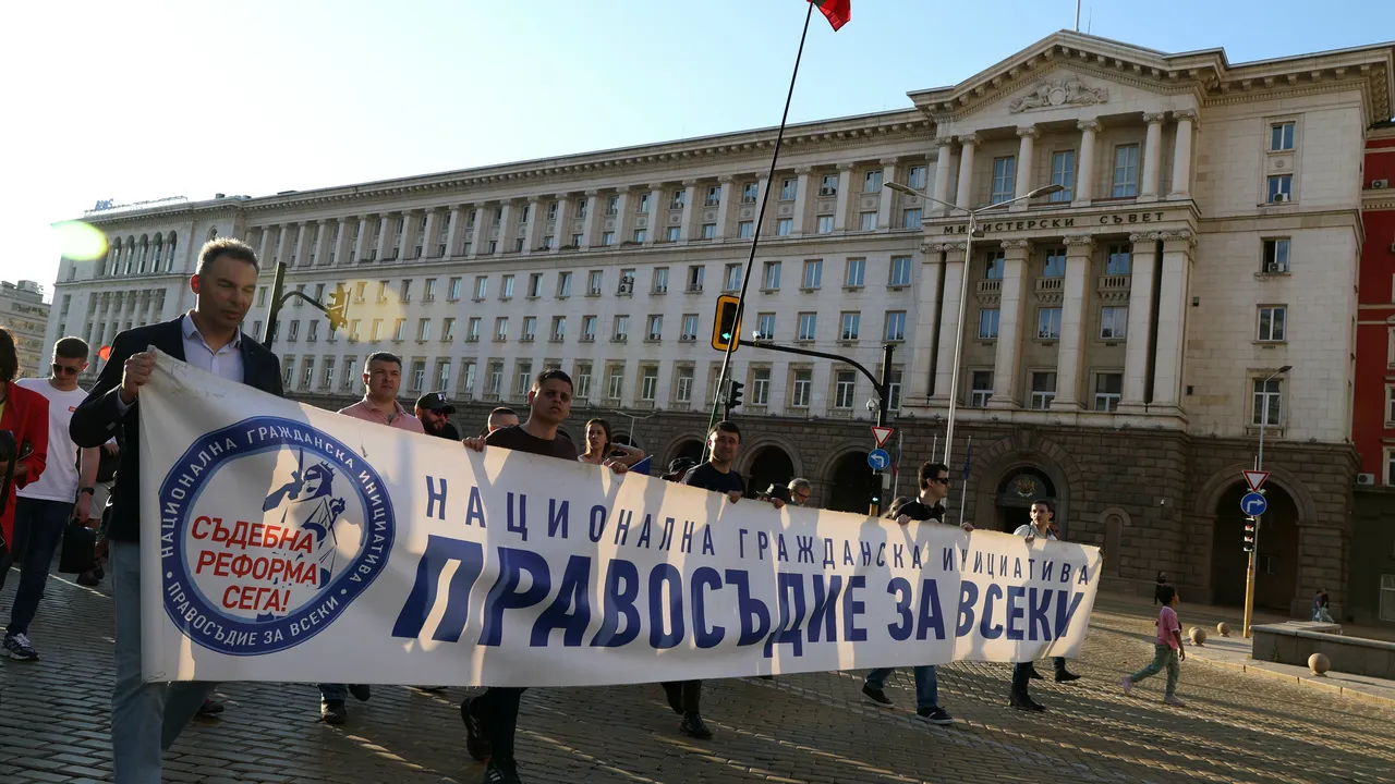 Хакнаха "Правосъдие за всеки" след новината за отвода на съдия Ушев