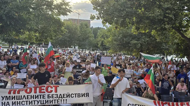 Димитър Ганев: Високите цени и безводието могат да извадят хората на улицата