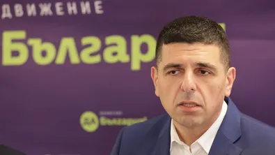 Ивайло Мирчев: Държавата кърти жълтите павета, за да пази Пеевски