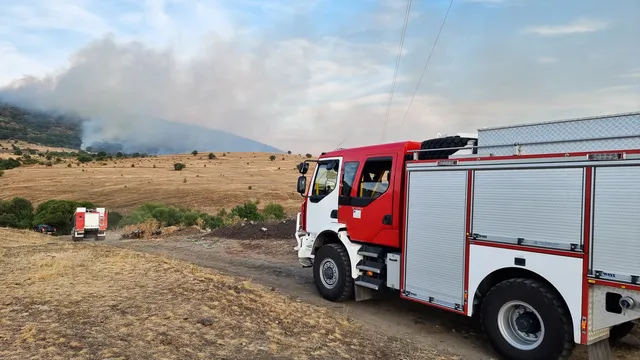 Пожар над село Ракица, район Сливница
