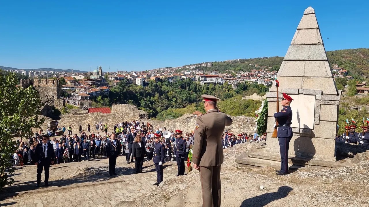 117 г. Независима България: Какво казаха политиците
