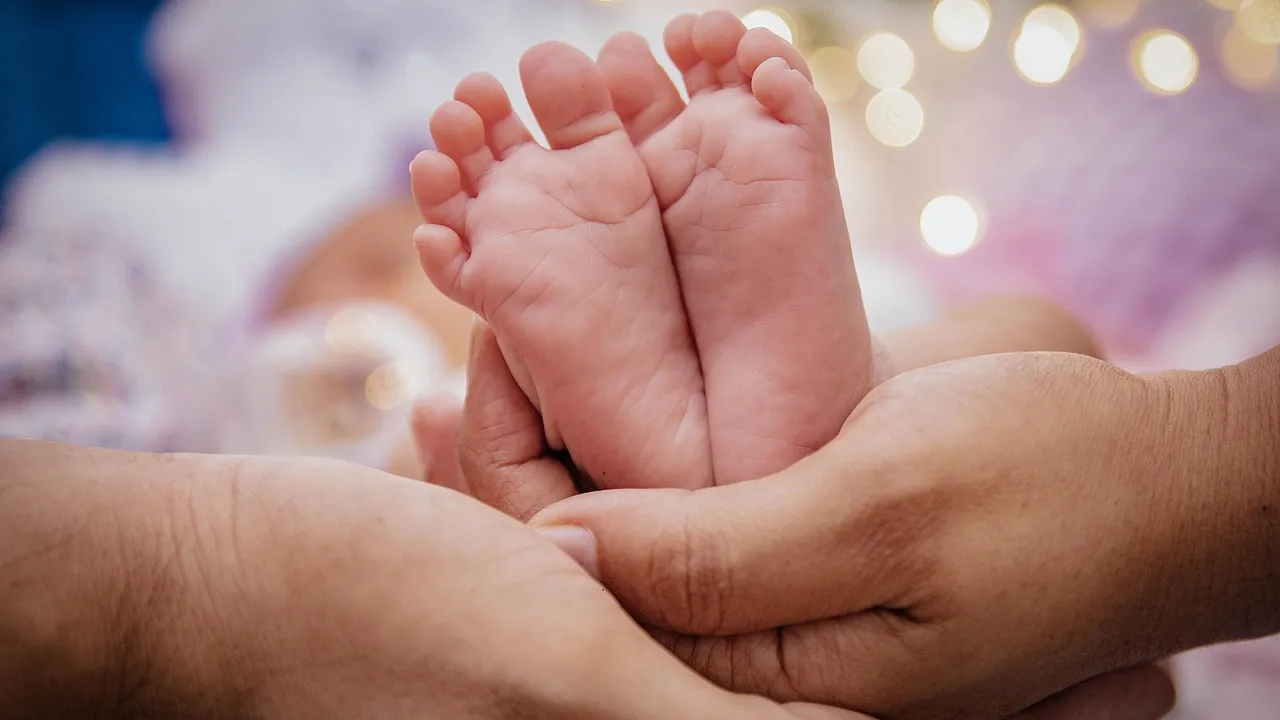 Безплатни ваксини срещу коклюш за бременни жени