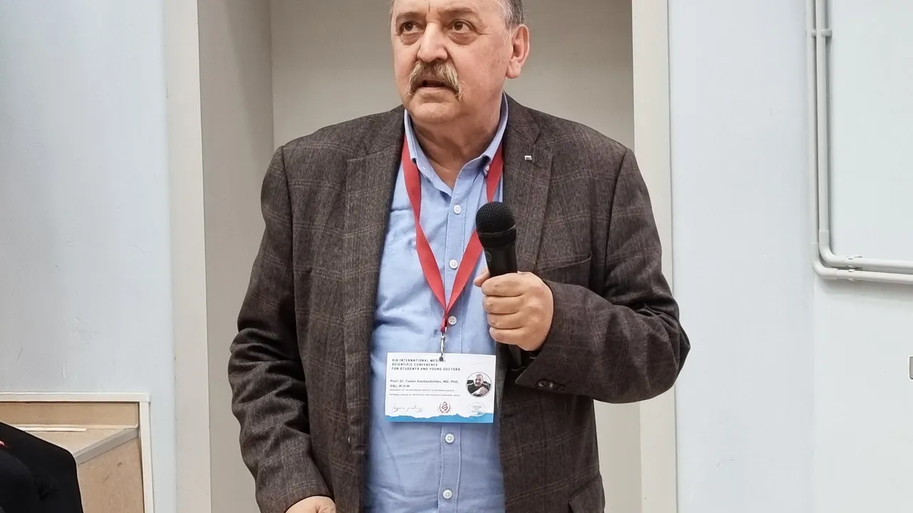 Кантарджиев: Ваксинирайте се срещу грип и COVID-19 преди зимата