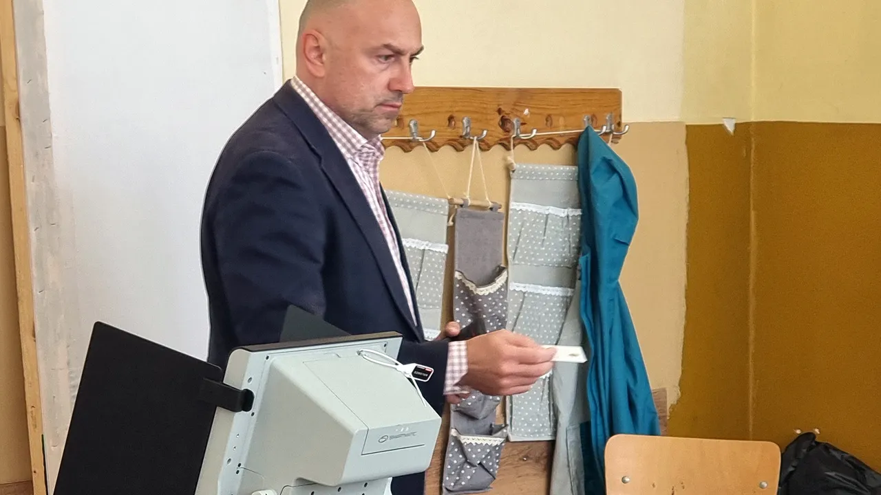 Каримански: Средната заплата в частния сектор изостава спрямо държавния