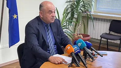 Цените на храните няма да се увеличават рязко, увери Владимир Иванов
