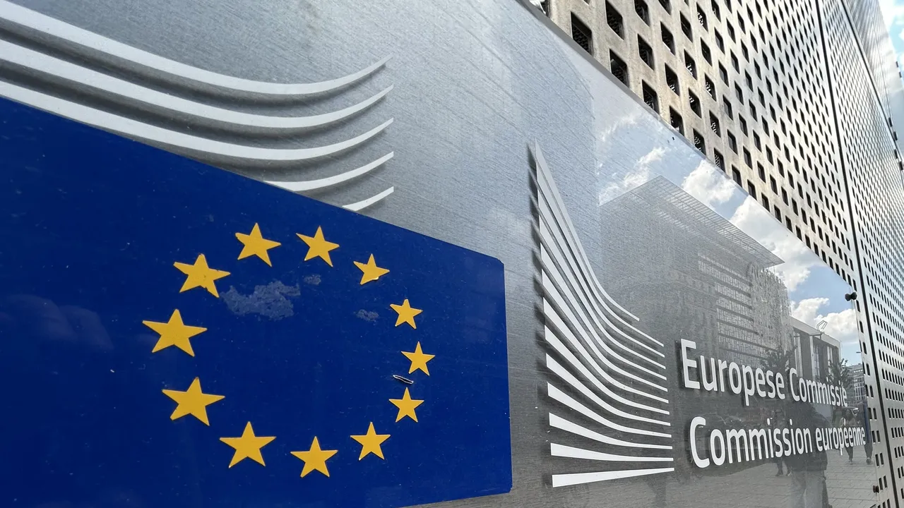 ЕК предлага по-високи мита за руския петрол