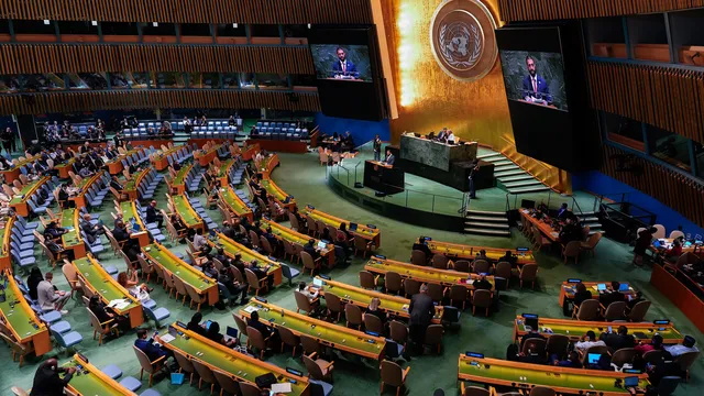 Сирийци празнуват след речта на президента пред Общото събрание на ООН
