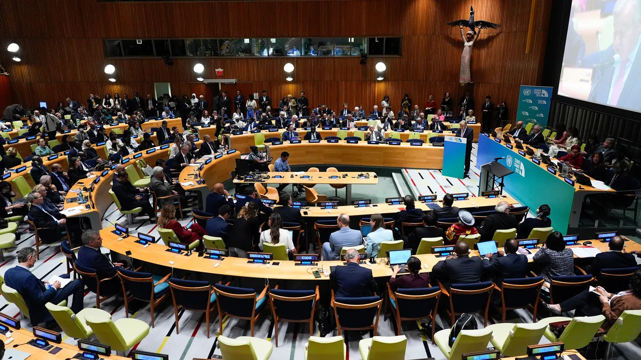 ЕК започва две нови процедури срещу България