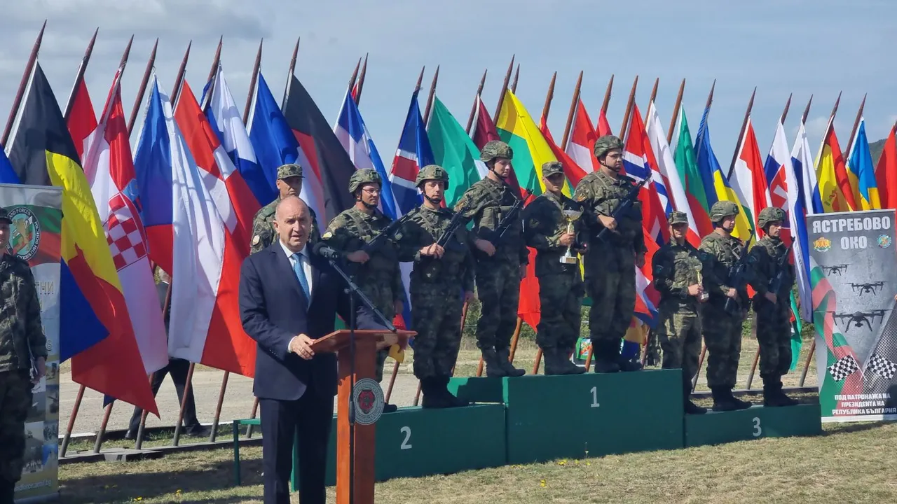 Радев: Дроновете са решаващ фактор в отбраната