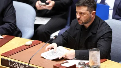 Володимир Зеленски отправи мрачно предупреждение за „бомбени укрития“ към руските официални лица