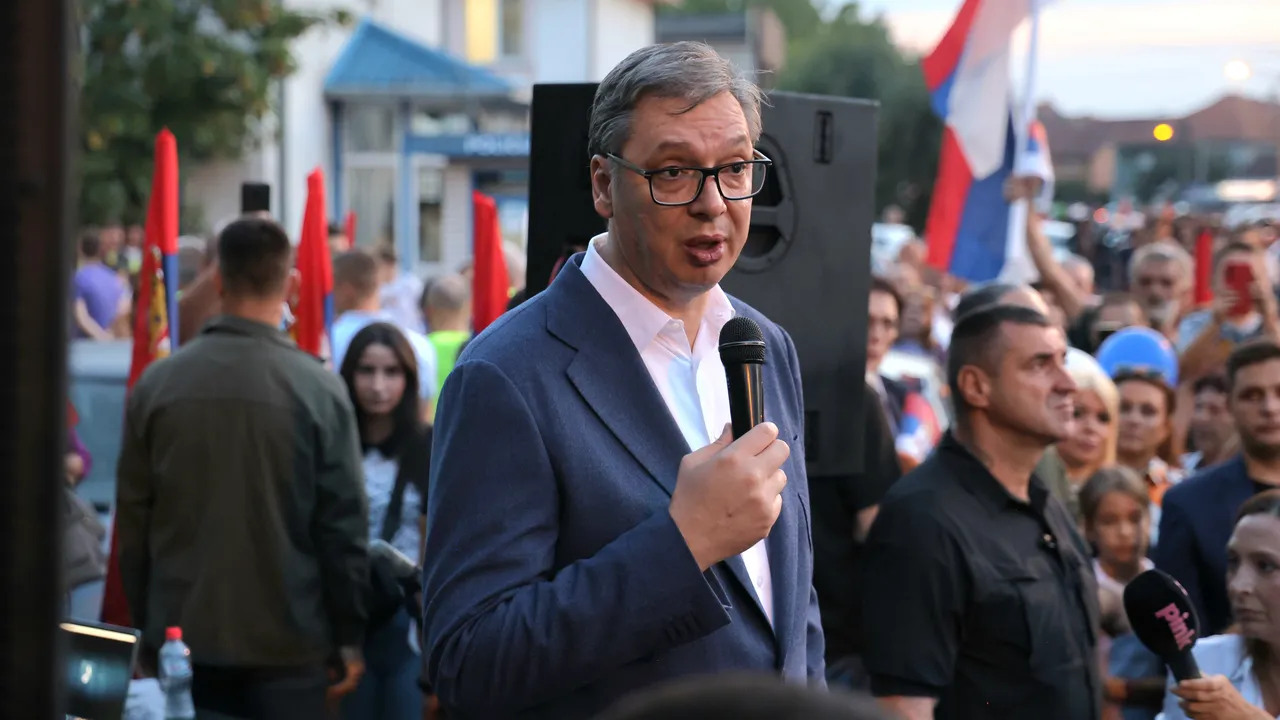 Контрапротест в Сърбия показва "мълчаливото мнозинство"