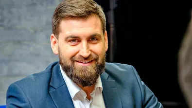 Евродепутат пред ТАРАЛЕЖ: Необходима е реформа за правата на пътниците при полети