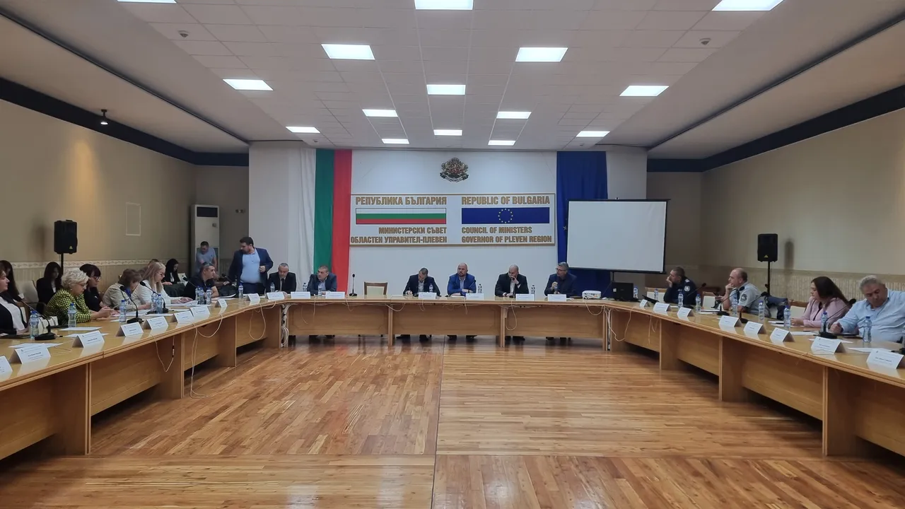 Кризисният щаб отчете мерките за справяне с безводието