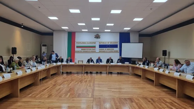 Кризисният щаб отчете мерките за справяне с безводието